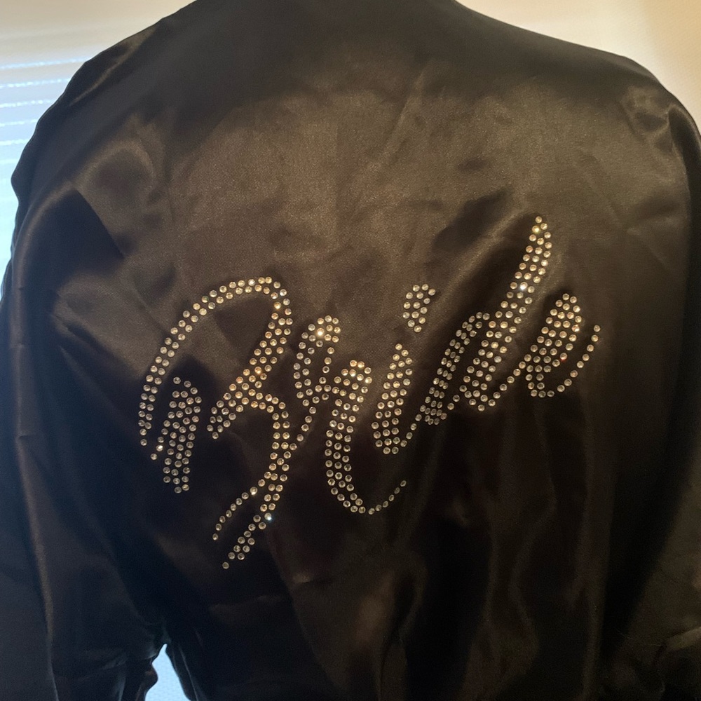 Bride Silk Wedding Robe - Picture 4 of 6